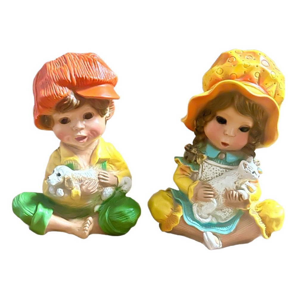 Universal Statuary Corp. • Yellow/Orange • Vintage • Boy & Girl • Statue Set